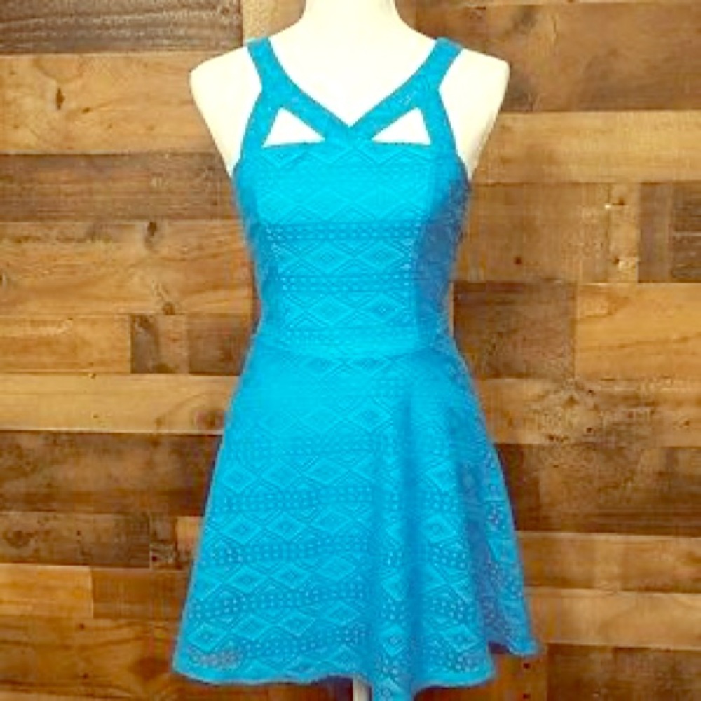 ❤️ Teal blue hi low dress with side sheer cutouts